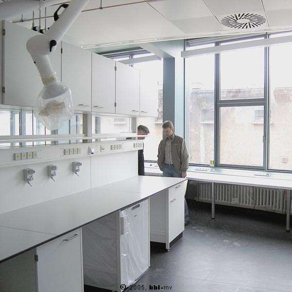 Blick in das Musterlabor. © 2005 bbl-mv