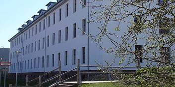 Umbau und Grundsanierung: für 4,3 Mio. € in gut zwei Jahren Bauzeit wurde das Haus 22 von unserem Geschäftsbereich Schwerin für die Hochschule Wismar hergerichtet. © 2010 Betrieb für Bau und Liegenschaften Mecklenburg-Vorpommern