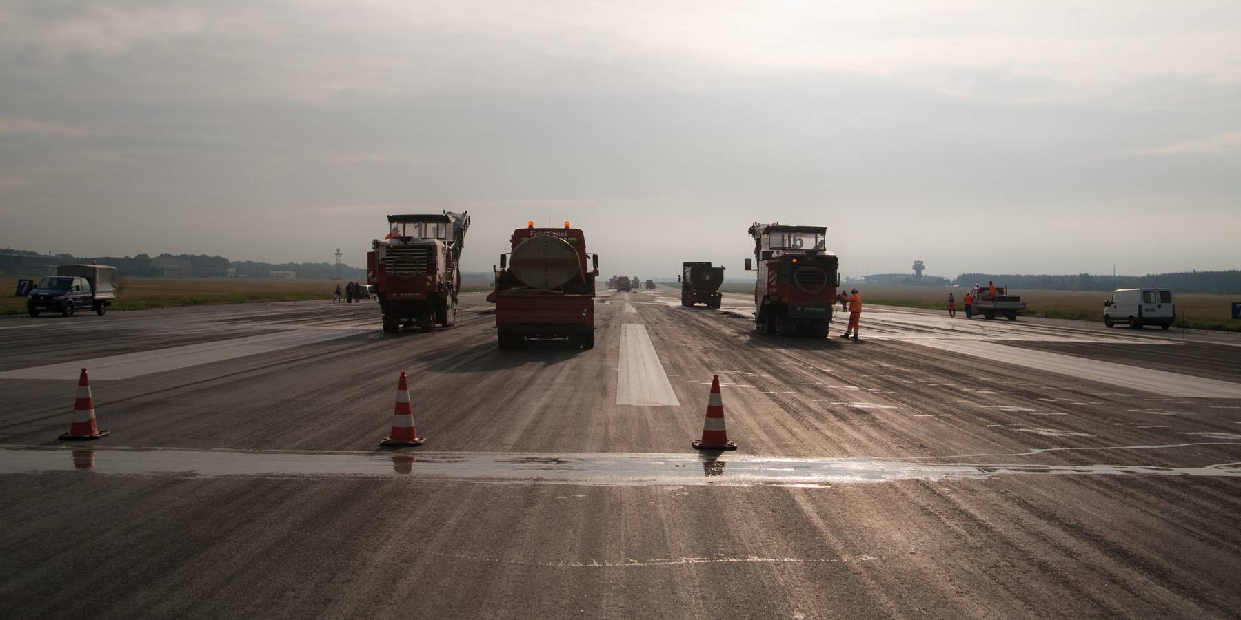 Die Fräsmaschinen sind startklar. © 2012 Betrieb für Bau und Liegenschaften Mecklenburg-Vorpommern