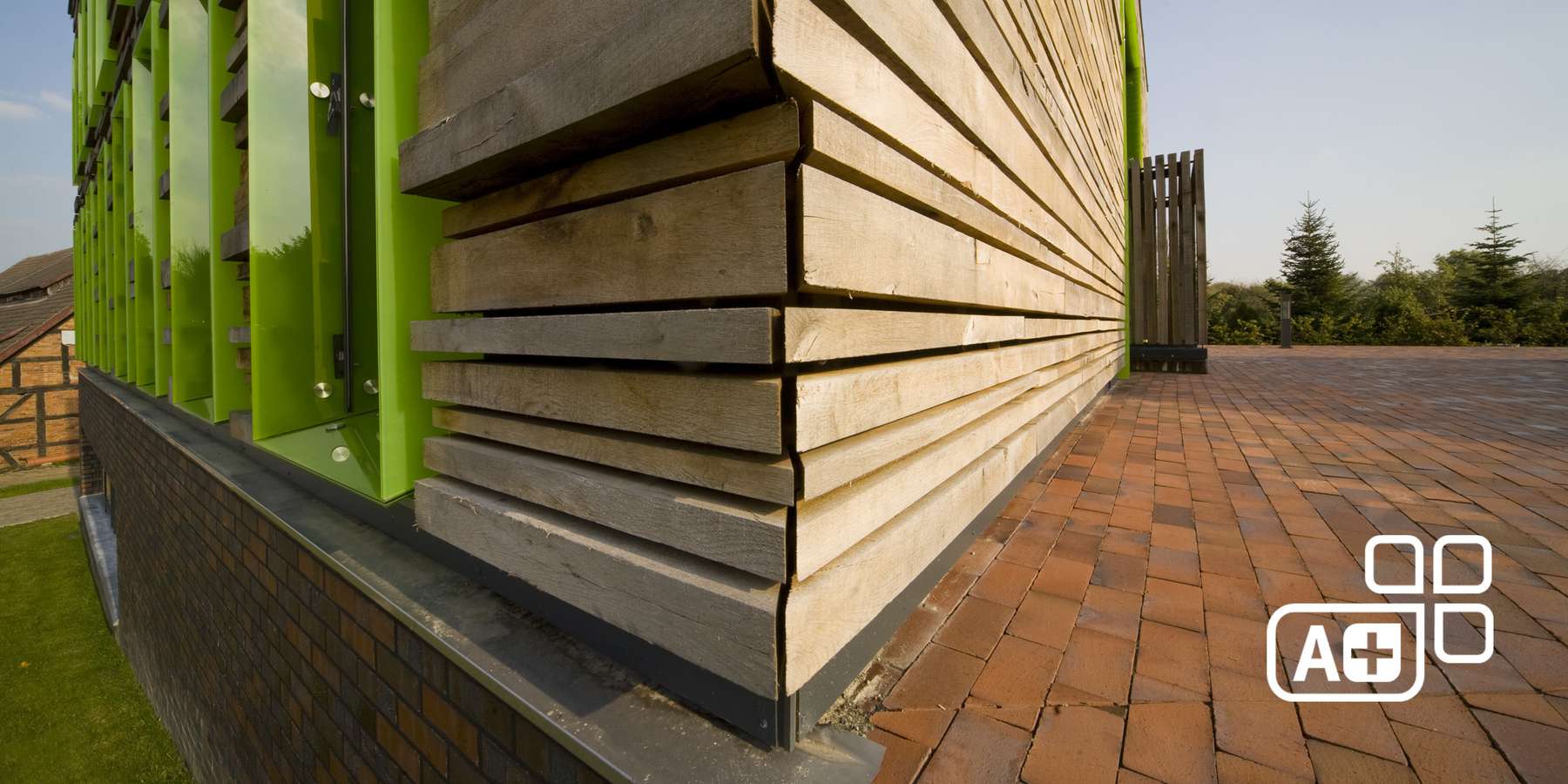 FNR in Gülzow - Niedrigenergiehaus - nur die Energiemenge die sich aus 1,5 Liter Erdöl gewinnen lässt, wird pro Jahr und Quadratmeter in diesem Haus verbraucht. © 2012 Betrieb für Bau und Liegenschaften Mecklenburg-Vorpommern