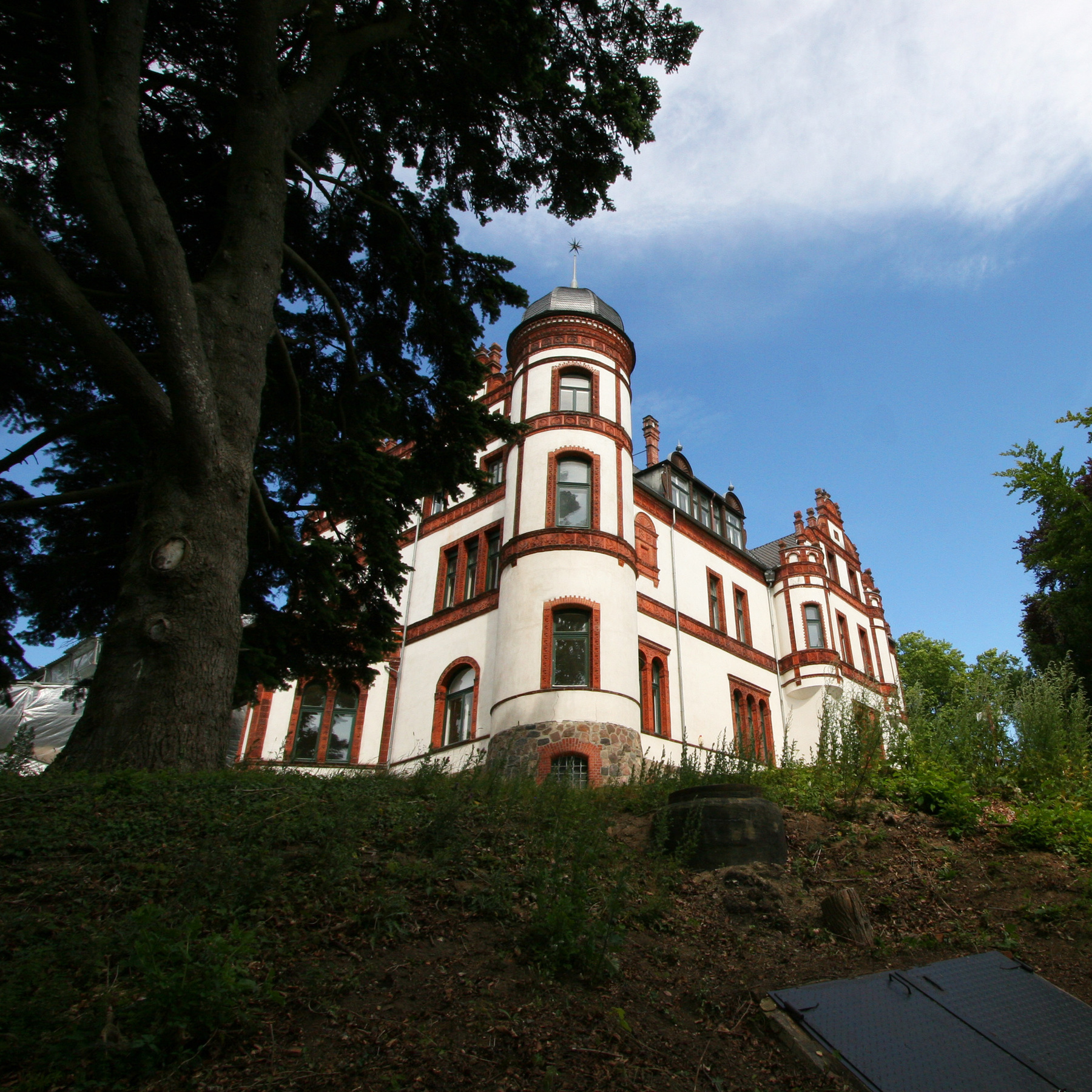 Schloss Wiligrad © 2014 Betrieb für Bau und Liegenschaften Mecklenburg-Vorpommern