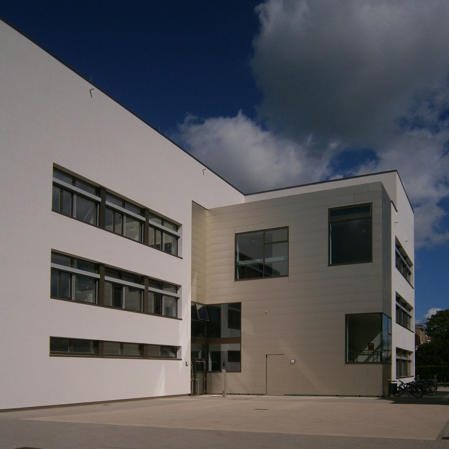 Ansicht Südost mit Innenhof © 2015 Betrieb für Bau und Liegenschaften Mecklenburg-Vorpommern