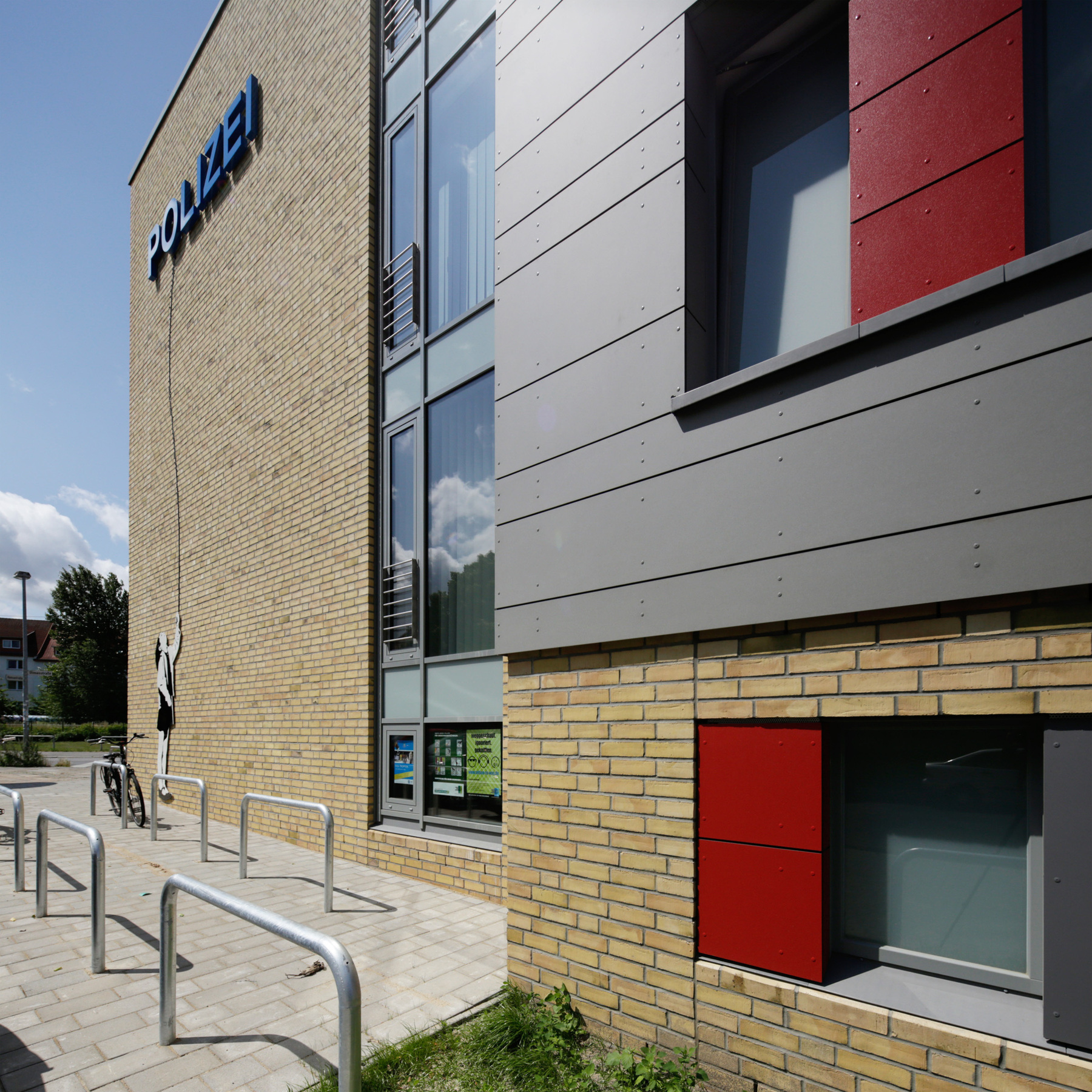 Kunst am Bau - Polizeiliegenschaft Rostock-Ulmenstraße © 2015 Betrieb für Bau und Liegenschaften Mecklenburg-Vorpommern