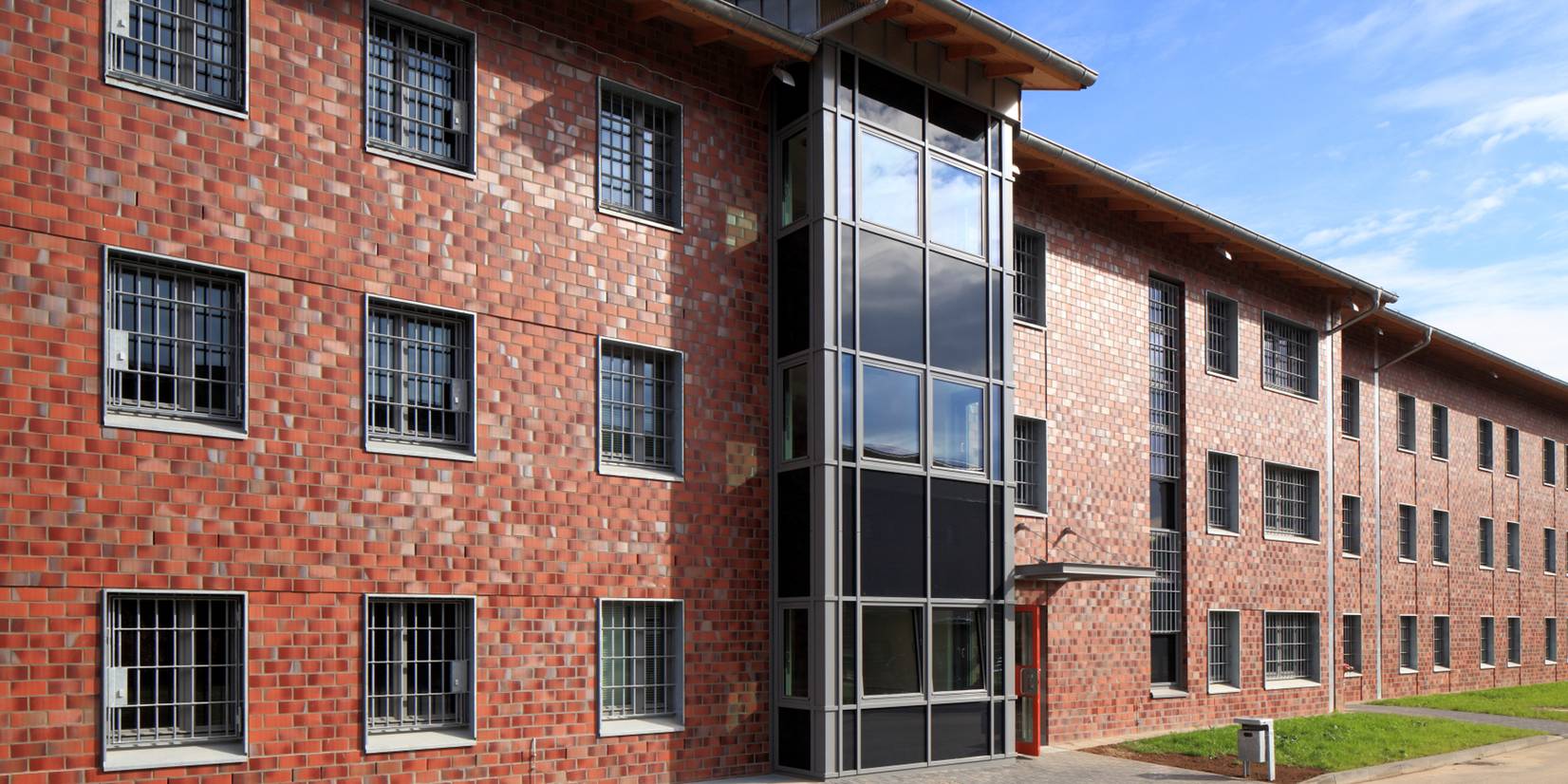 Ansicht des Neubaus Hafthaus H © 2015 Christoph Edelhoff im Auftrag dhbt Architekten aus Kiel