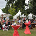 Tischlein deck dich! Zum ersten Gourmet-Tag lud das Regionalmarketing Mecklenburg-Schwerin e.V. in den Schlosspark Bothmer ein. © 2016 Betrieb für Bau und Liegenschaften Mecklenburg-Vorpommern