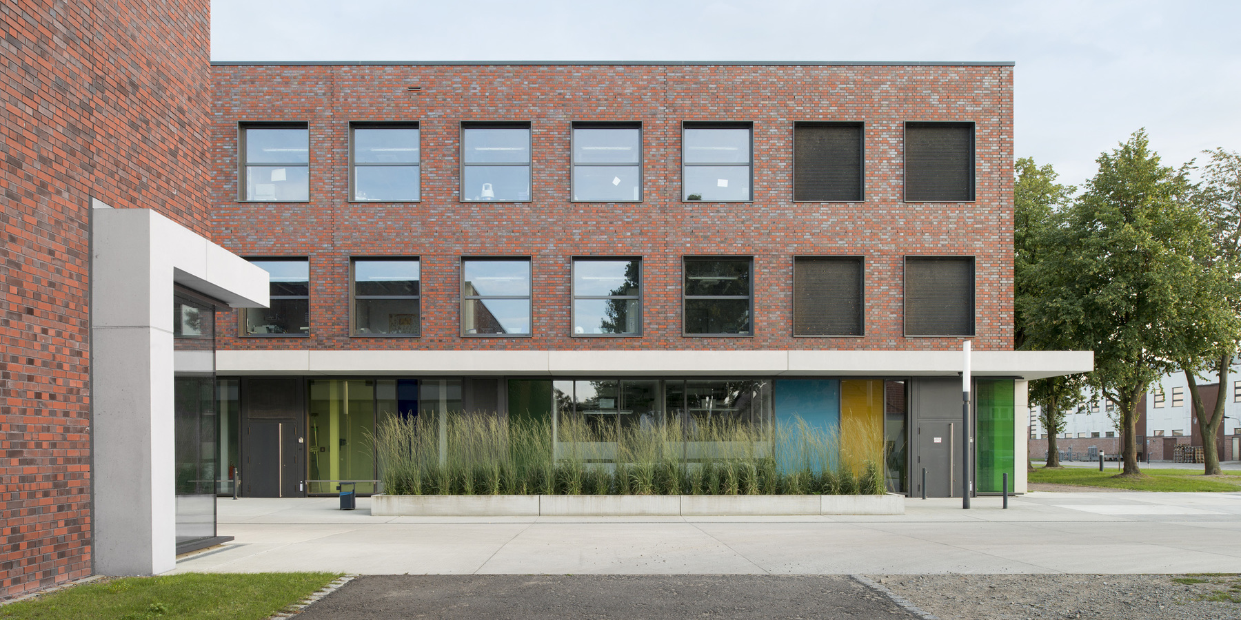 Blick auf das Laborgebäude © Marion Schmieding/ Alexander Obst