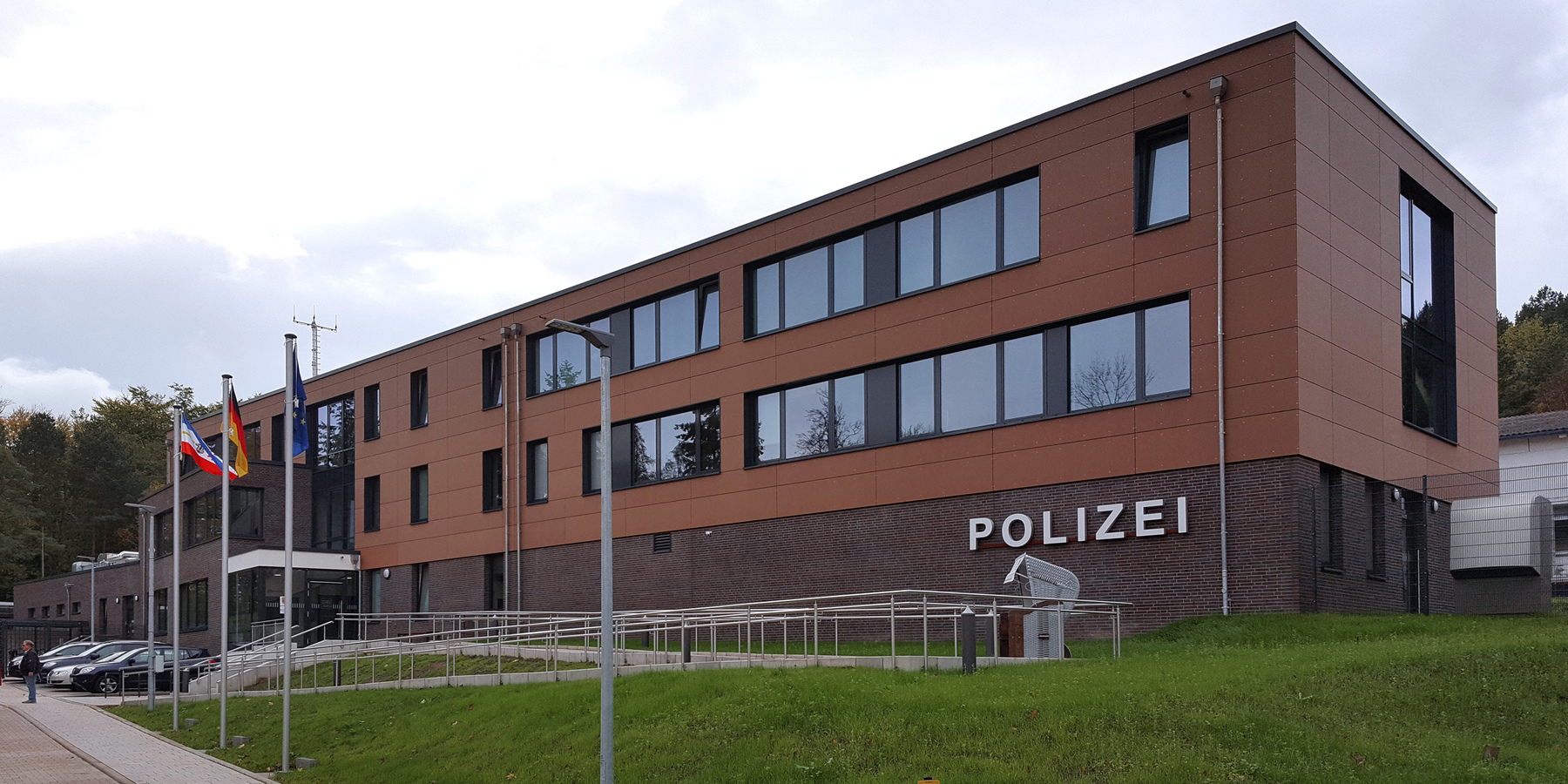 Gebäudeansicht des Neubaus © 2017 Betrieb für Bau und Liegenschaften Mecklenburg-Vorpommern