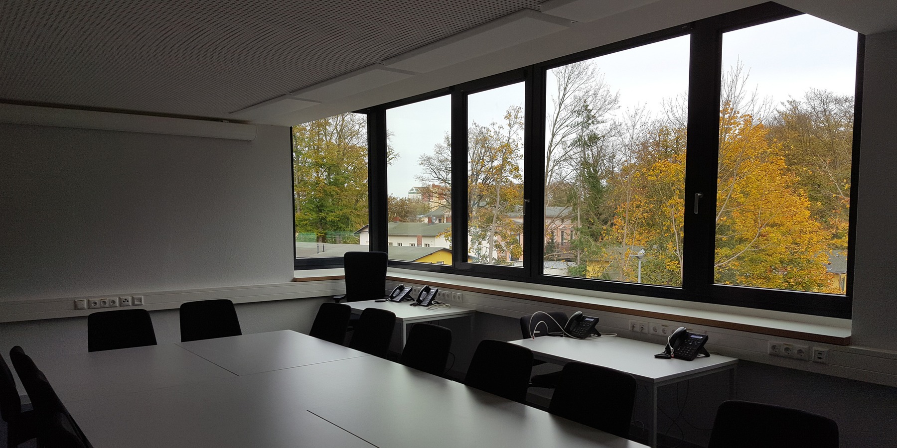 Blick in den Besprechungs- und Schulungsraum © 2017 Betrieb für Bau und Liegenschaften Mecklenburg-Vorpommern