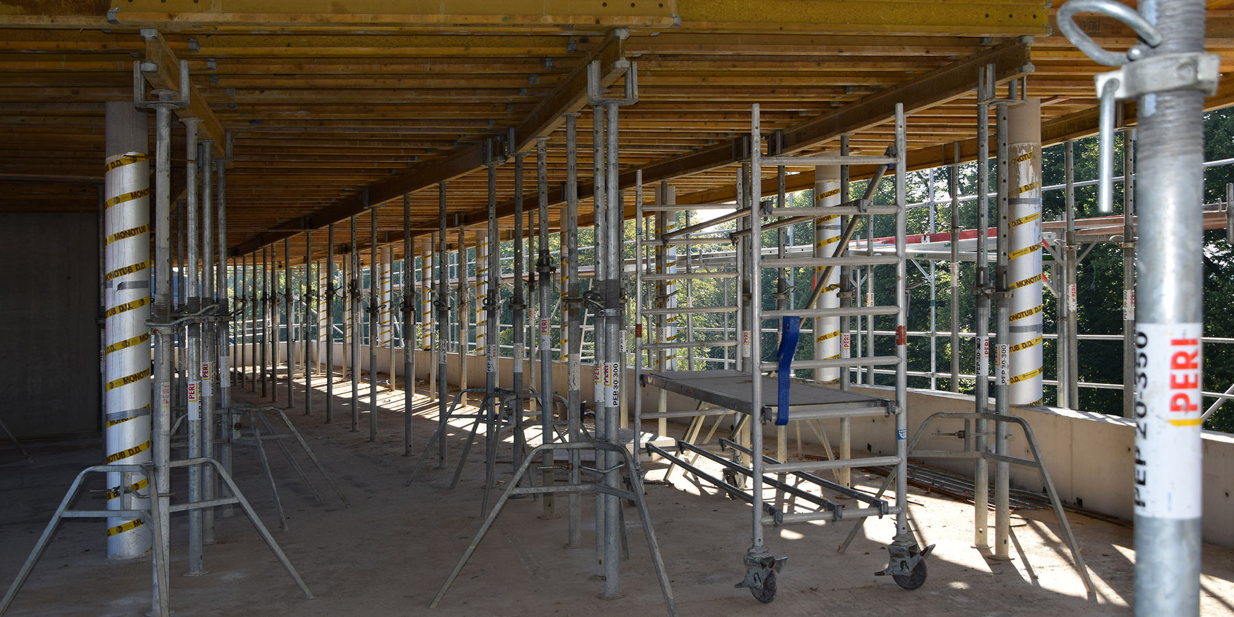 Während der Bauarbeiten: die Decke ist eingeschalt. © 2020 SBL Neubrandenburg