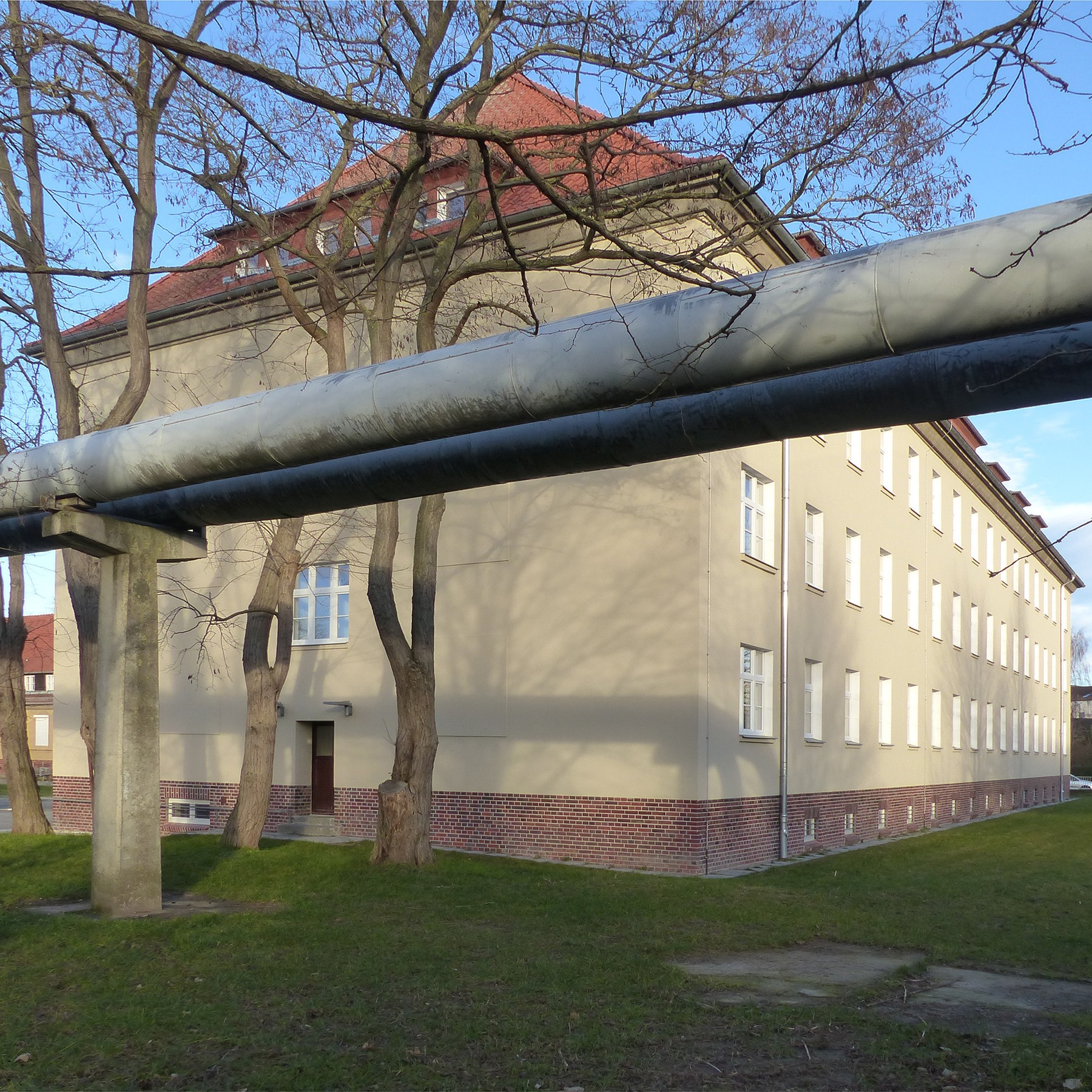 nach der Sanierung - Blick auf den Südgiebel an der Hofseite © 2021 SBL Greifswald