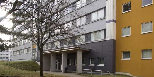 behindertengerechter Eingang © 2005 Betrieb für Bau und Liegenschaften Mecklenburg-Vorpommern