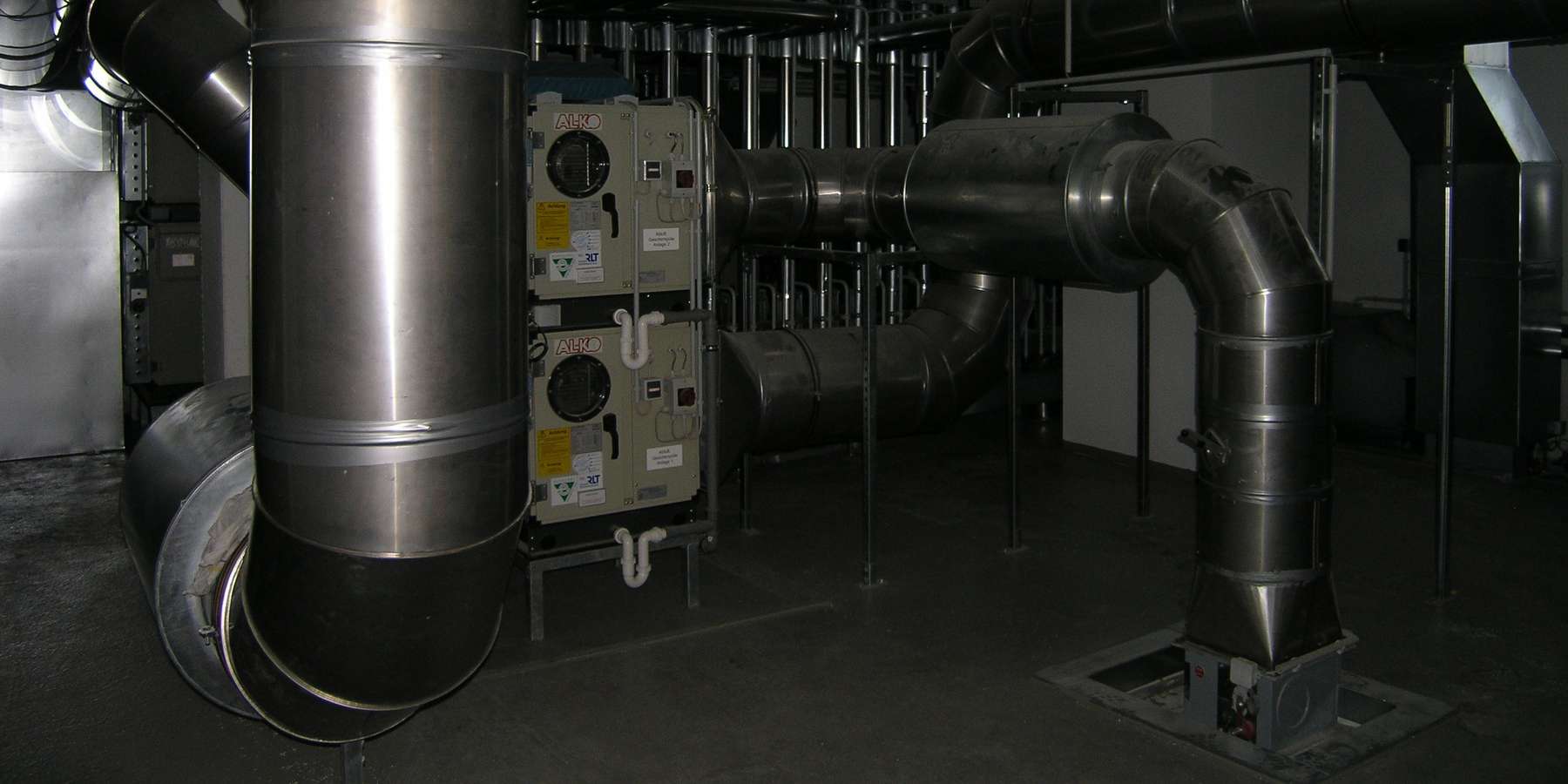 Blick in die Lüfterzentrale © 2005 bbl-mv