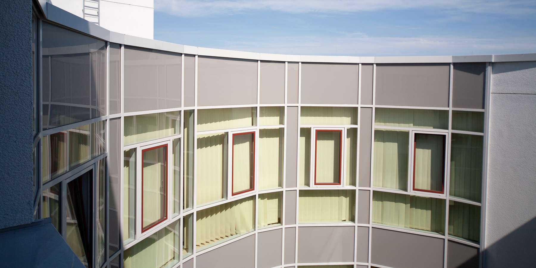 Fassade Lichthof © 2008 Betrieb für Bau und Liegenschaften Mecklenburg-Vorpommern