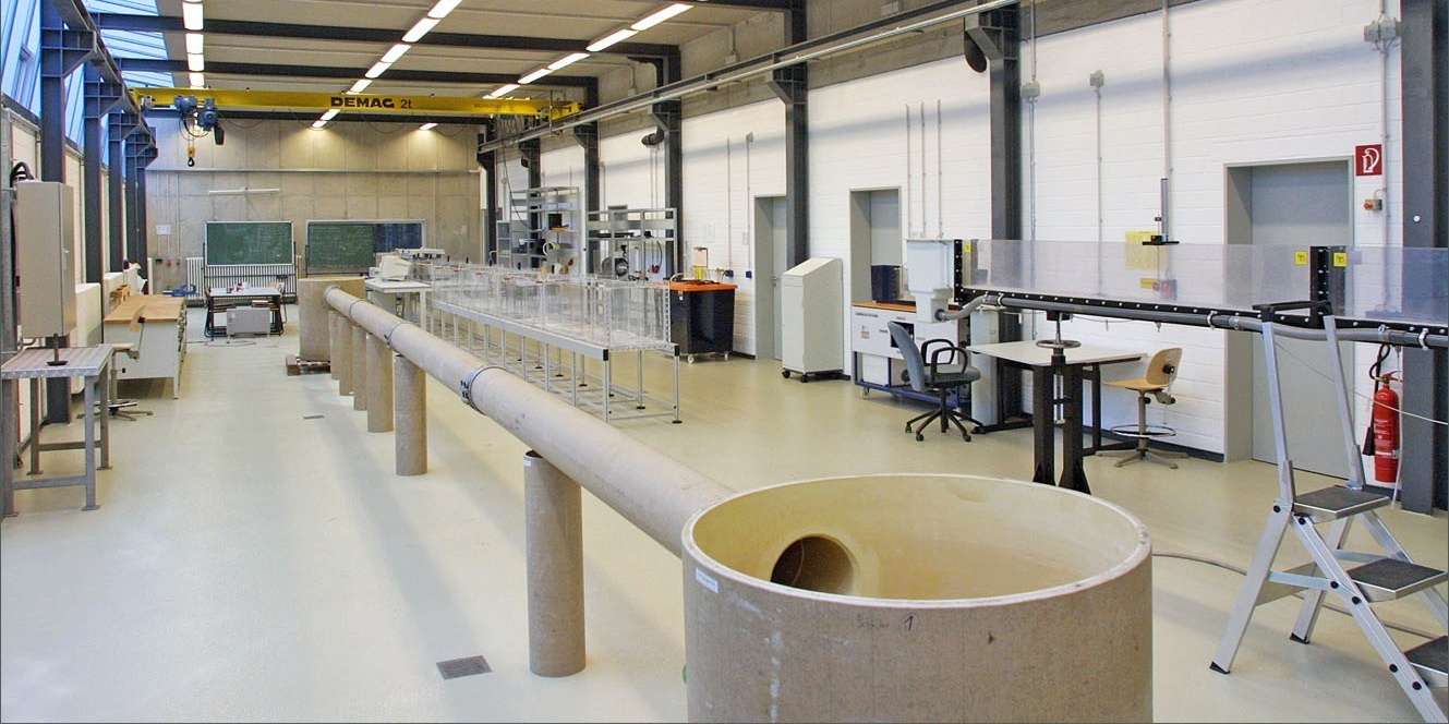 Blick in ein Labor im Haus 2 © 2009 Betrieb für Bau und Liegenschaften Mecklenburg-Vorpommern