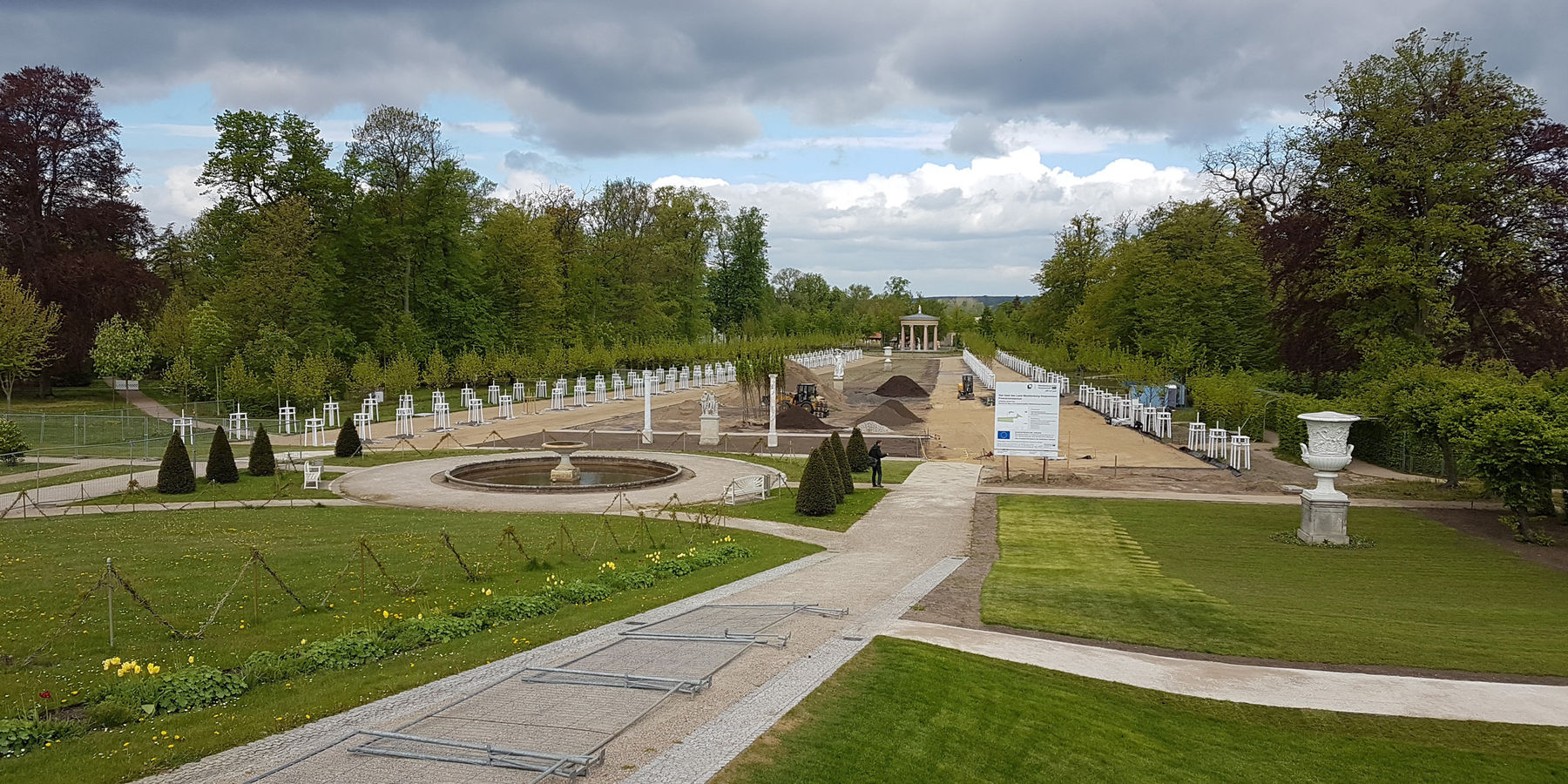 Kurz vor der Fertigstellung - Blick in die barocke Mittelachse. © 2019 Betrieb für Bau und Liegenschaften Mecklenburg-Vorpommern