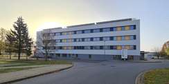 Blick auf die Nordfassade des Block E © 2020 SBL Neubrandenburg