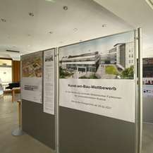 Die Sitzung des Preisgerichts für den Wettbewerb für die Kunst am Neubau der Zentralen Medizinischen Funktionen fand am 25. Februar 2021 statt. © 2021 Christian Hoffmann, FM M-V