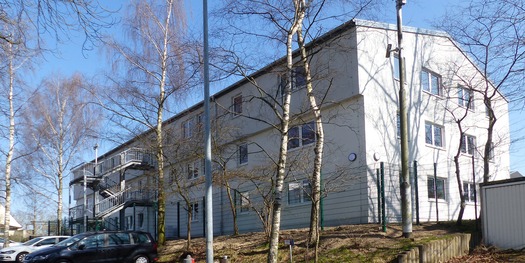 Blick aus SW auf die Rückseite des sanierten Gebäudes mit Fluchttreppe © 2021 SBL Greifswald