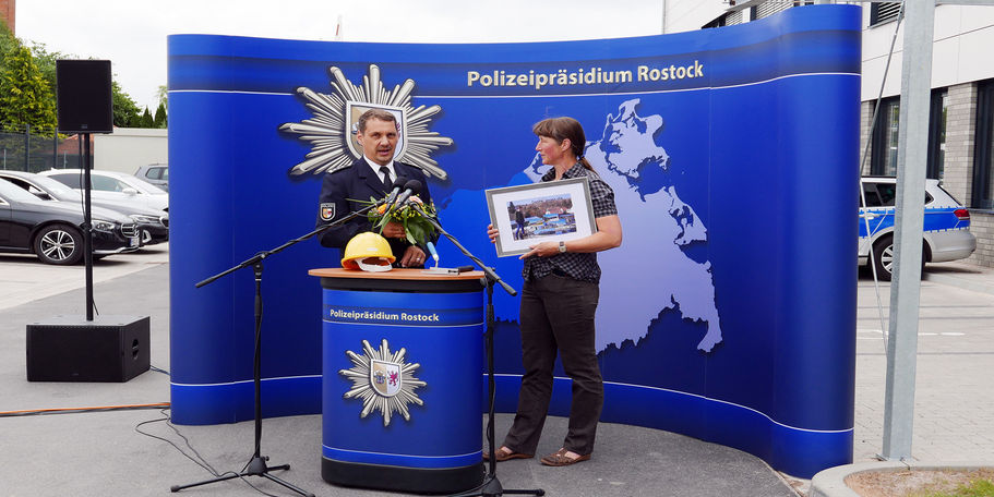 Feierliche Übergabe des  Polizeidienstgebäudes in Sanitz © 2021 SBL Rostock