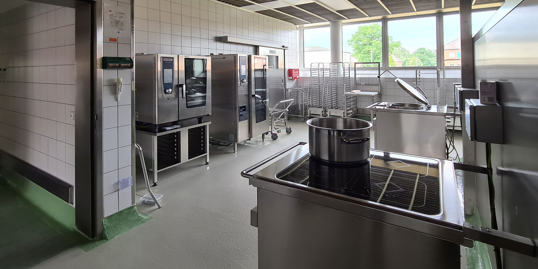 Blick in die Küche des Erdgeschosses © 2021 SBL Neubrandenburg