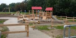 Eingang zum Spielplatz © 2021 SBL Schwerin