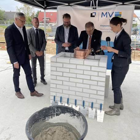 Grundsteinlegung Institutsneubau Sportwissenschaft.jpg © 2021 SBL Rostock