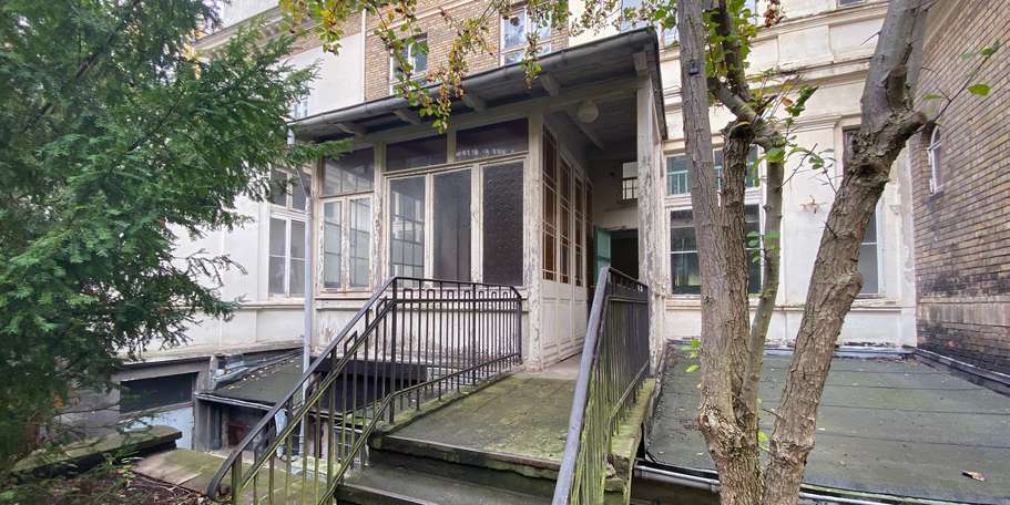 Das SBL Rostock bereitet die historische Villa im Zentrum der Stadt für den Verkauf vor. © 2021 Christian Hoffmann, FM M-V