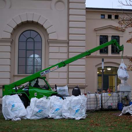 Bei der Arbeit. © 2021 SBL Schwerin