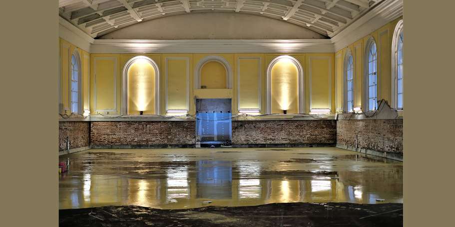 Die massive Bodenplatte ist fast fertiggestellt. © 2021 SBL Schwerin