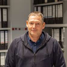 Aurelian Krause ist gelernter Immobilienkaufmann und als Objektbetreuer beim SBL Rostock u. a. für die Vorbereitung des Verkaufs der Villa in der Wismarschen Straße verantwortlich. © 2021 Christian Hoffmann, FM M-V