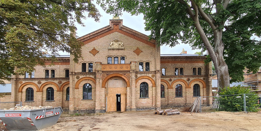 der Mittelteil des Marstalls © 2022 SBL Neubrandenburg