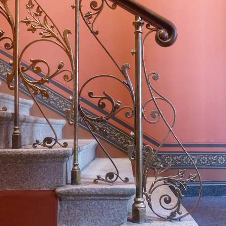 Treppenhausdetail mit historischer Fassung © 2022 SBL Greifswald