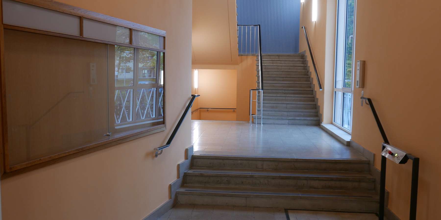 Feierliche Einweihung am 21.10.2022 Fakultät für Maschinenbau und Schiffstechnik -MSF- Neubau Forschungshalle BT II / Grundinstandsetzung Statikgebäude.jpg © 2022_SBL-Rostock