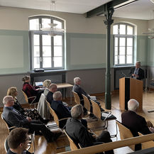 Der Leiter des SBL Neubrandenburg, Herr Tasler stellt den Projektabschlussbericht der Netzhärtung vor. © 2022 Robert Kindt Innenministerium M-V