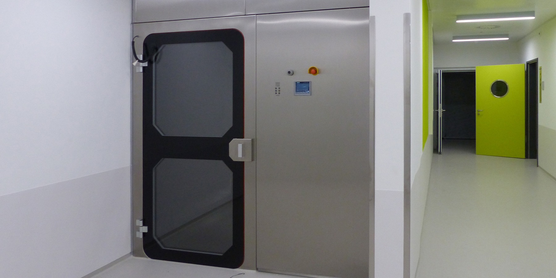 Personenschleuse im Erdgeschoss © 2022 SBL Greifswald