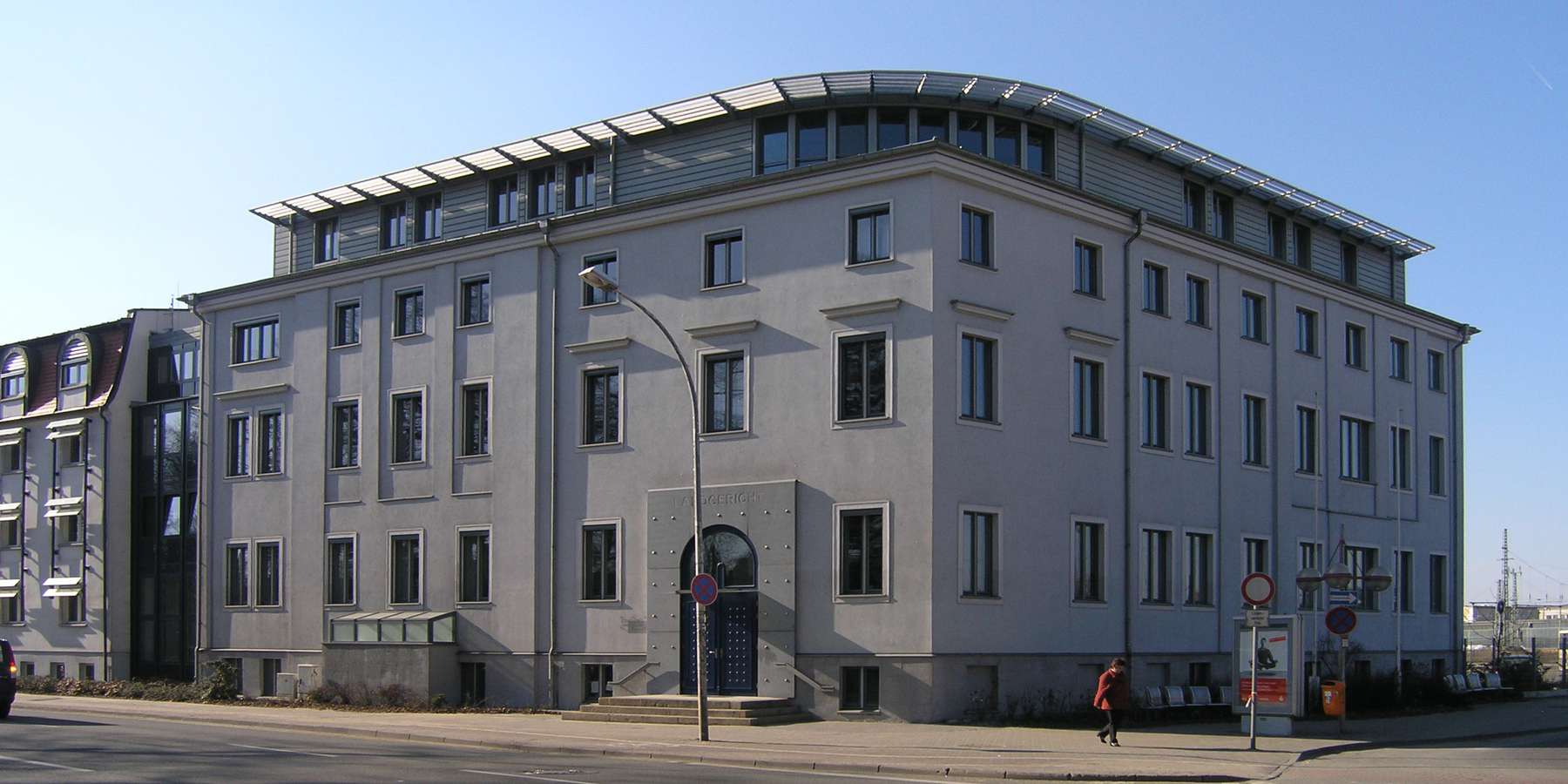 Blick auf das Gebäude 15 © 2005 Betrieb für Bau und Liegenschaften Mecklenburg-Vorpommern