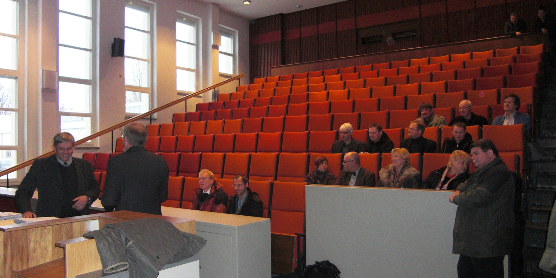 Blick in einen der beiden Hörsäle während der feierlichen Übergabe an den Nutzer © 2010 Betrieb für Bau und Liegenschaften Mecklenburg-Vorpommern