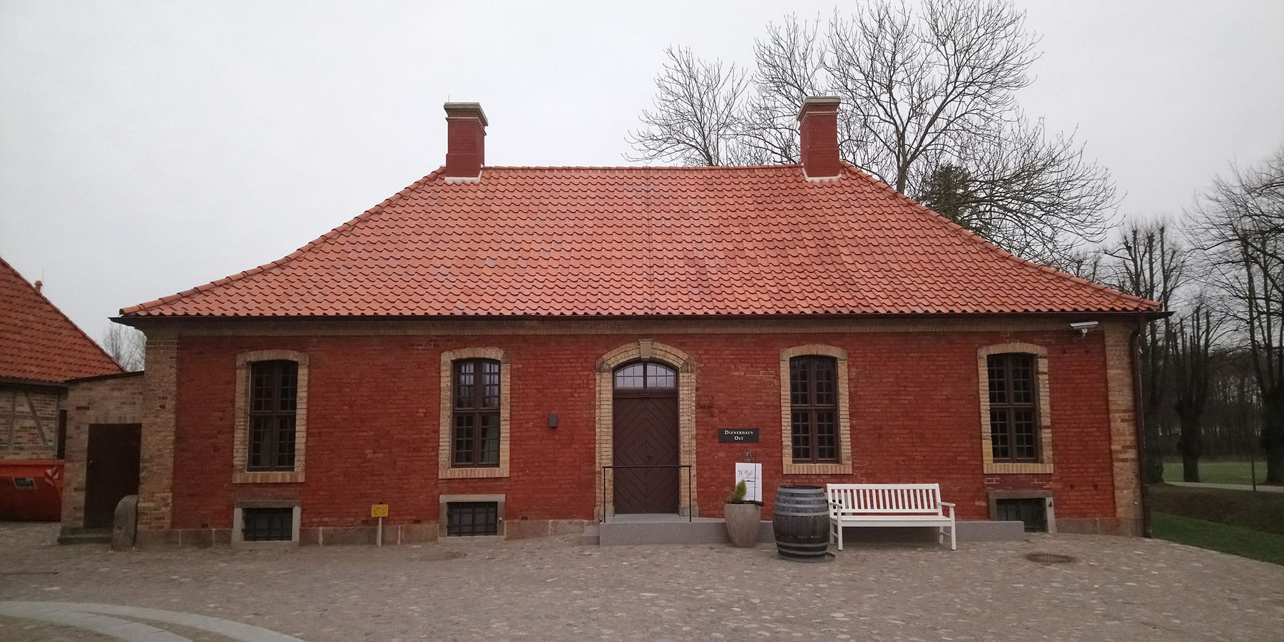 Haus 12 neu saniert © 2023 SBL Schwerin