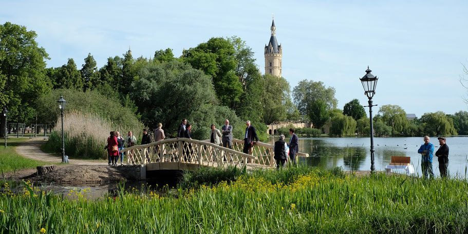 Belastung der Brücke wird gleich im Anschluss getestet © 2023 SBL Schwerin