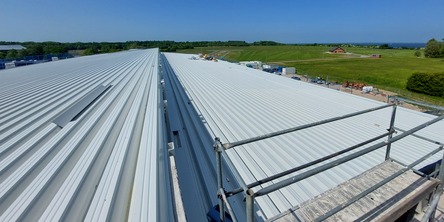 Blick über das Hallendach © 2023 Lammel, Lerch   Partner mbH, Berlin