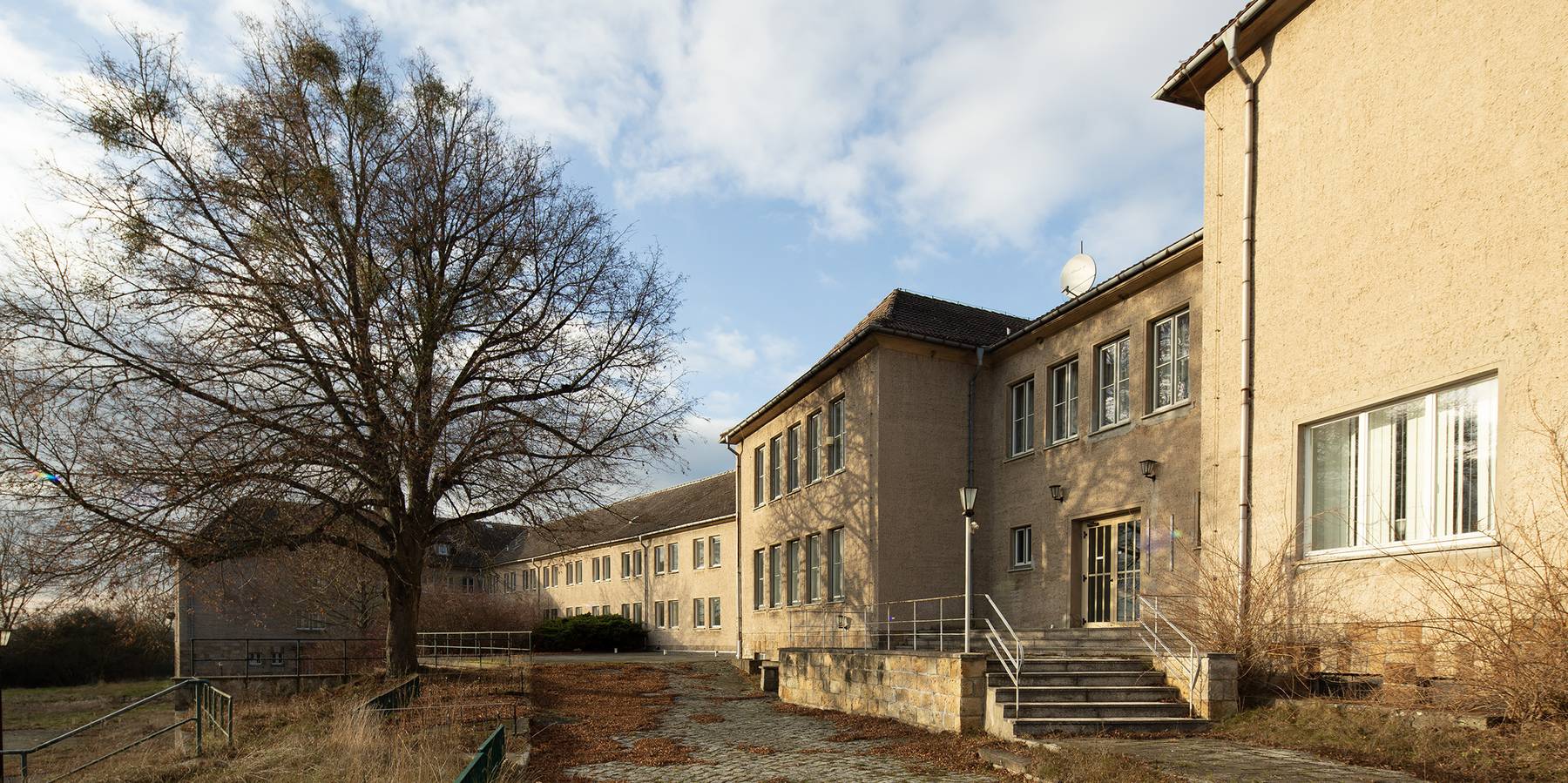 Eingang auf der Südseite © 2023 Christian Hoffmann (sbl-mv / Finanzministerium MV)