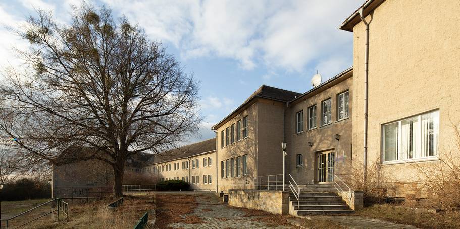 Eingang auf der Südseite © 2023 Christian Hoffmann (sbl-mv / Finanzministerium MV)