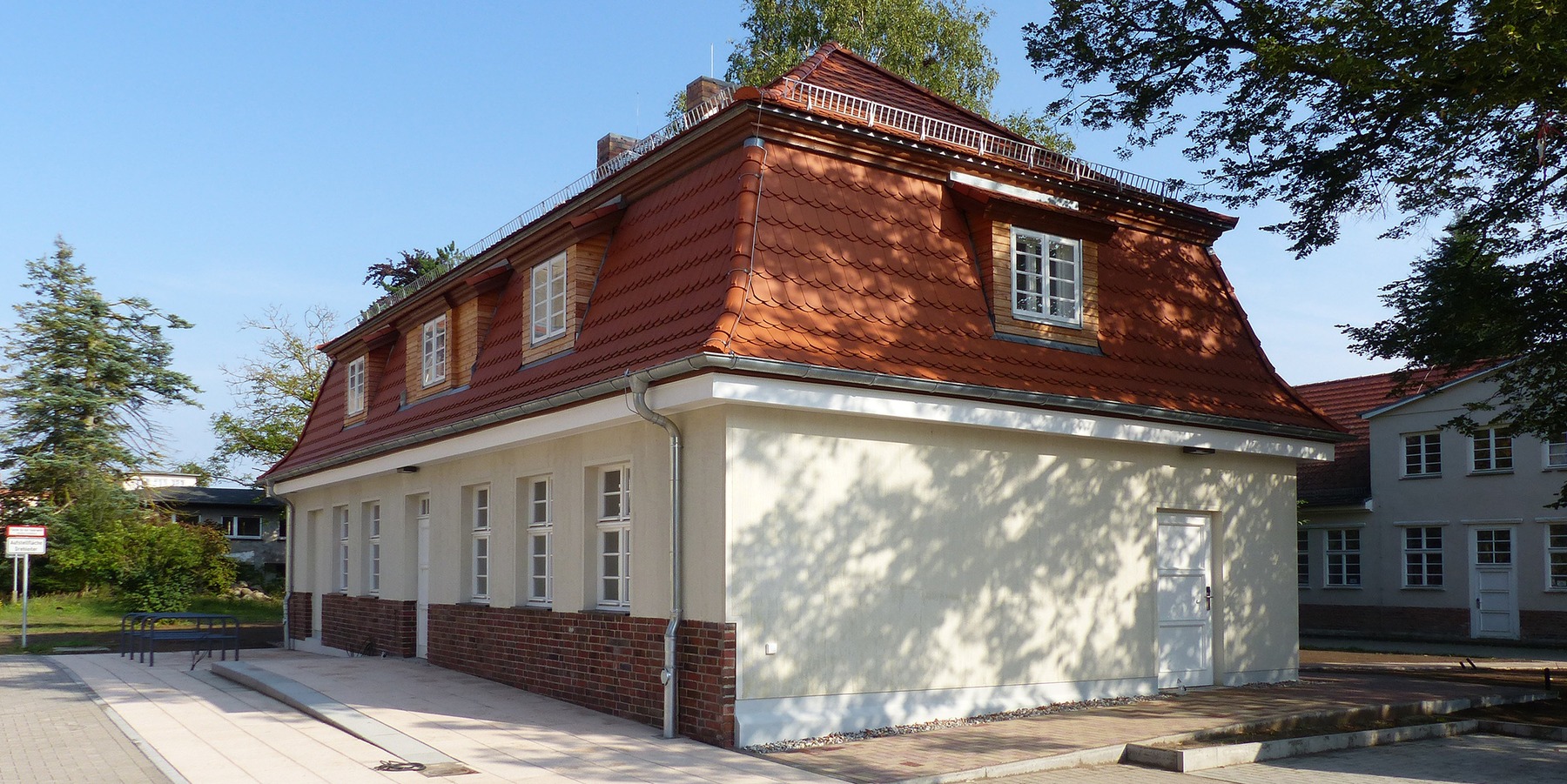 Blick von Nordwesten auf das sanierte Denkmal © 2023 SBL Greifswald