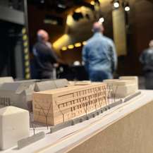 Modell des Erweiterungsbaus © 2023 Christian Hoffmann (Finanzministerium M-V / sbl-mv)