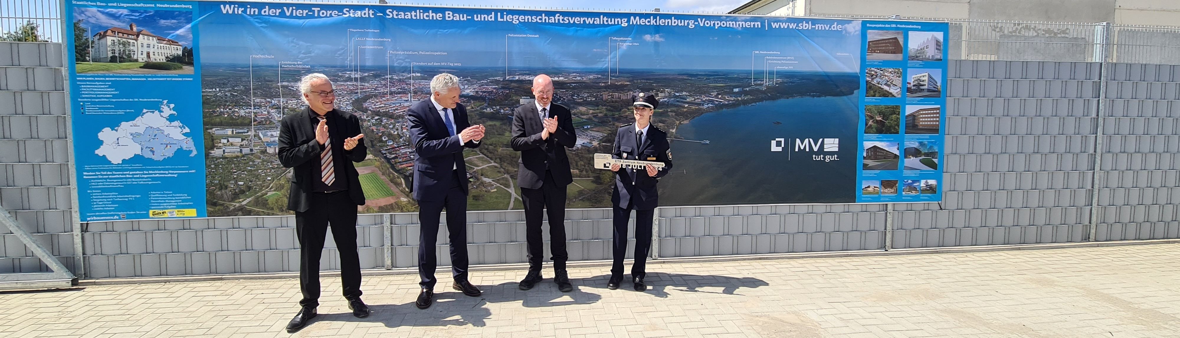 Grundsteinlegung in Neubrandenburg ©2024 Staatliches Bau- und Liegenschaftsamt Neubrandenburg
