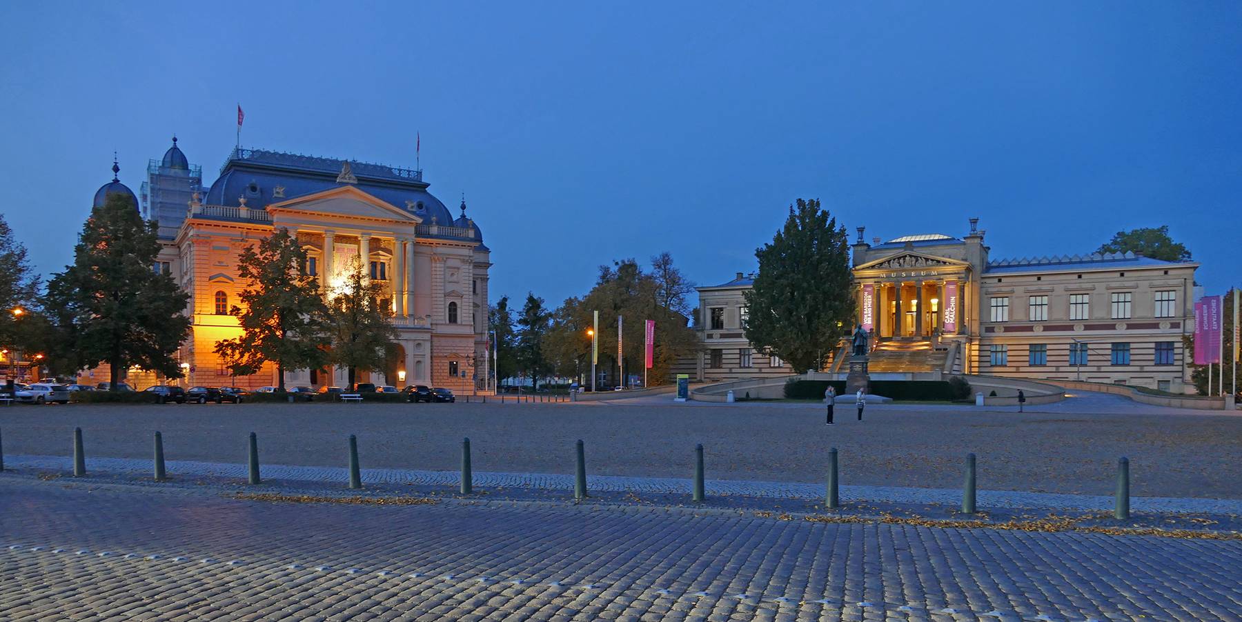 Staatstheater und Staatliches Museum Schwerin, Gebäude des UNESCO-Welterbes Schlossensemble Schwerin © 2019 SBL Schwerin