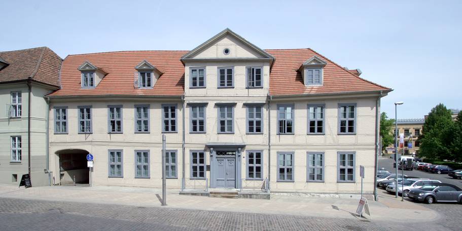 Altes Palais am Alten Garten und Bestandteil des Schlossensembles Schwerin © 2011 Christian Hoffmann (sbl-mv / Finanzministerium MV)