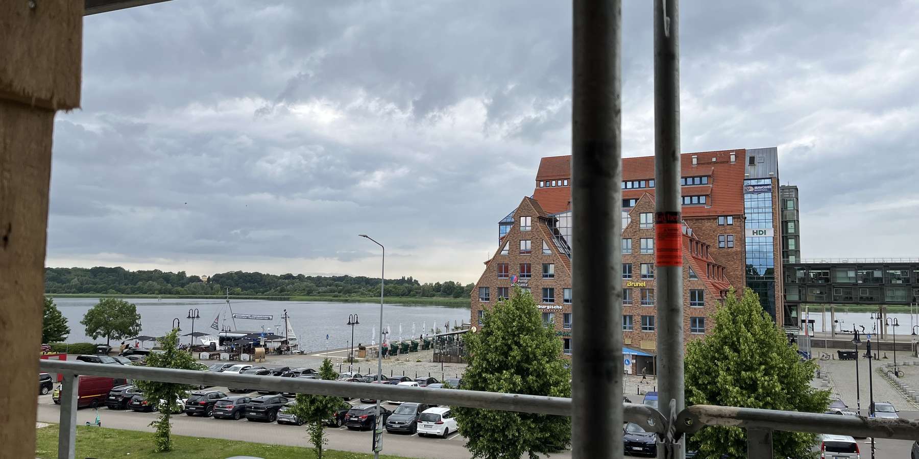 Blick von der Baustelle auf die Warnow © 2024 SBL Rostock