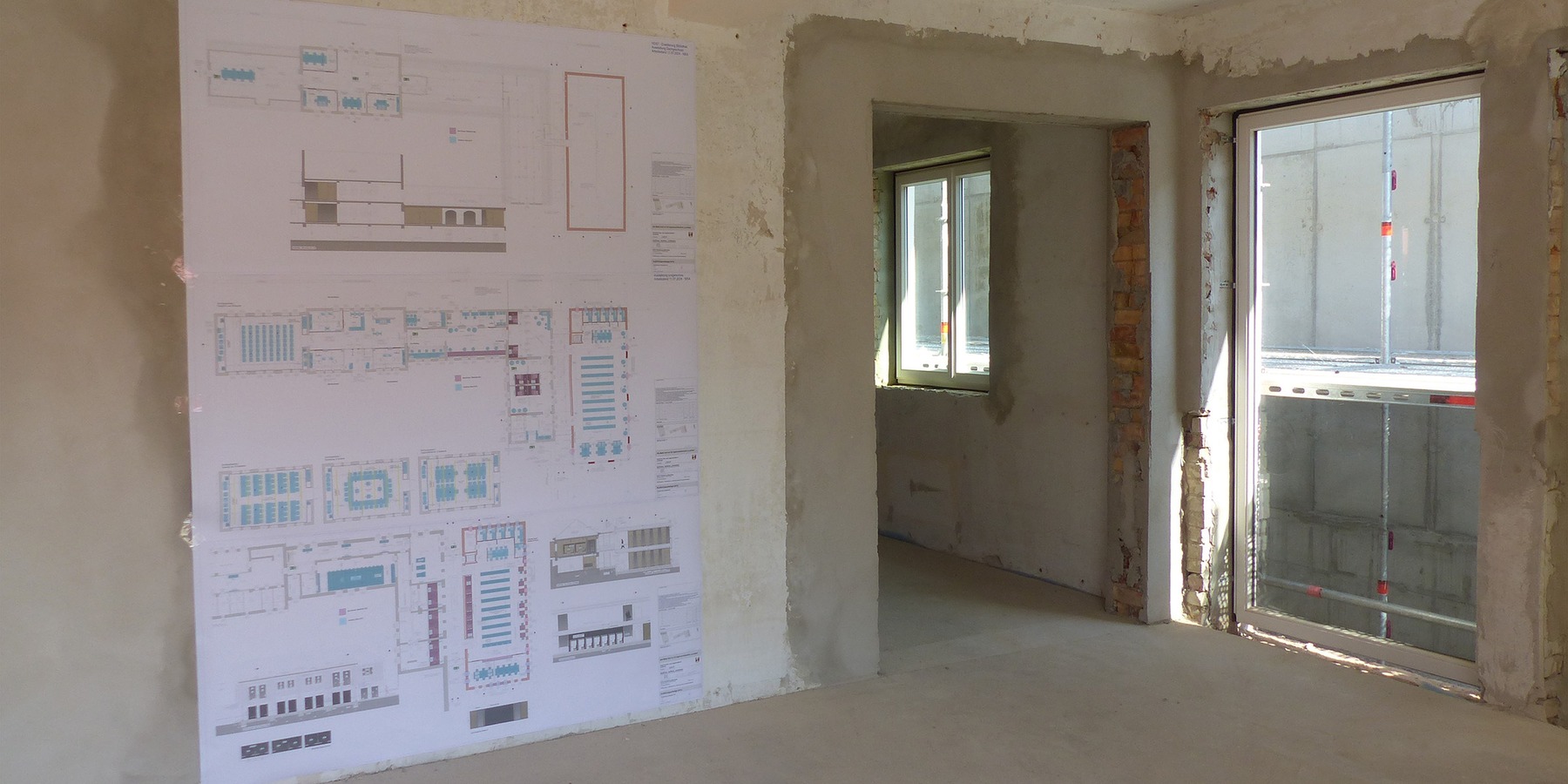 Blick in das Bestandsgebäude Haus 2 - hier erfolgen zeitgleich zur Errichtung des Erweiterungsbaus notwendige Anpassungs-, Sanierungs- und Instandsetzungsmaßnahmen © 2024 SBL Greifswald