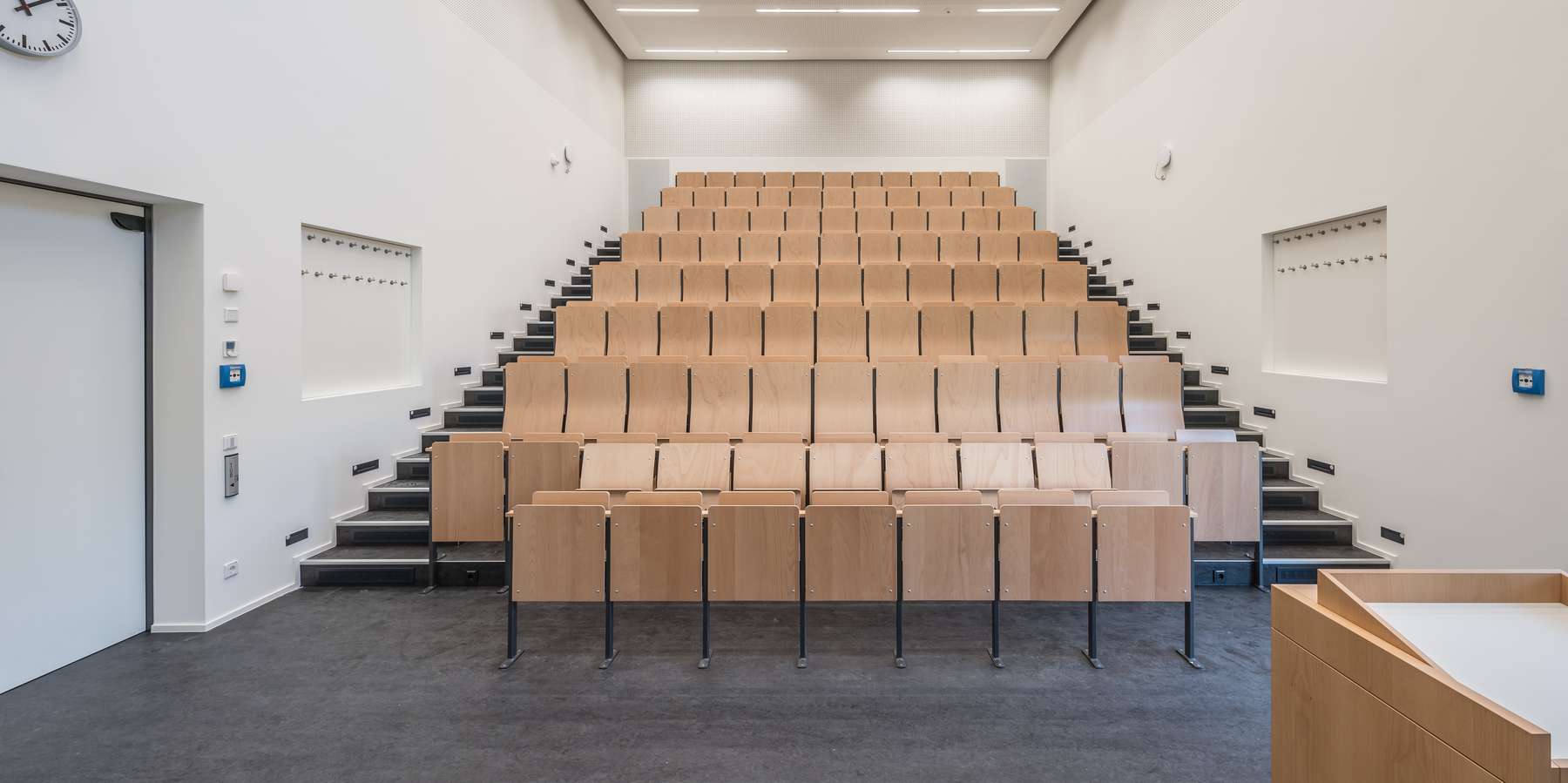 Hörsaal © 2023 Steffen Spitzner